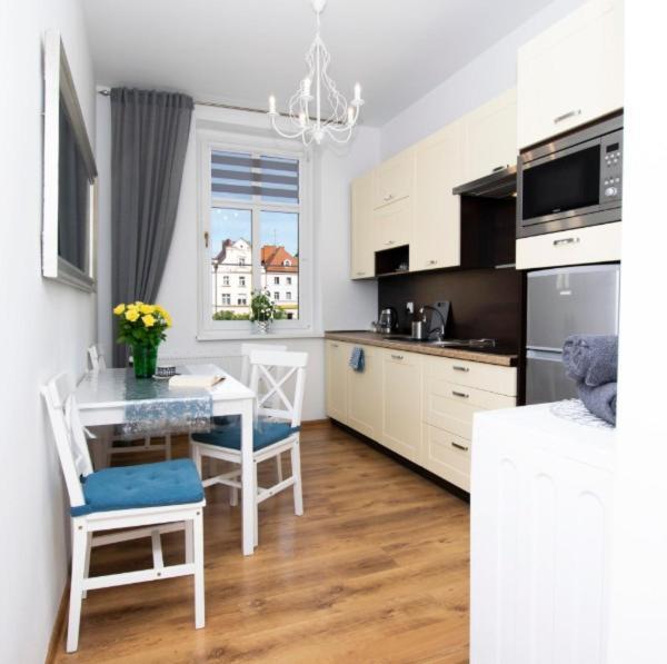 Apartament Przy Starowce - Bella Boleslawiec  Exterior photo